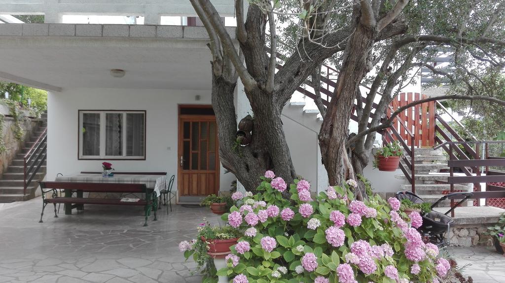 Apartments Bojana Rab Supetarska Draga Εξωτερικό φωτογραφία